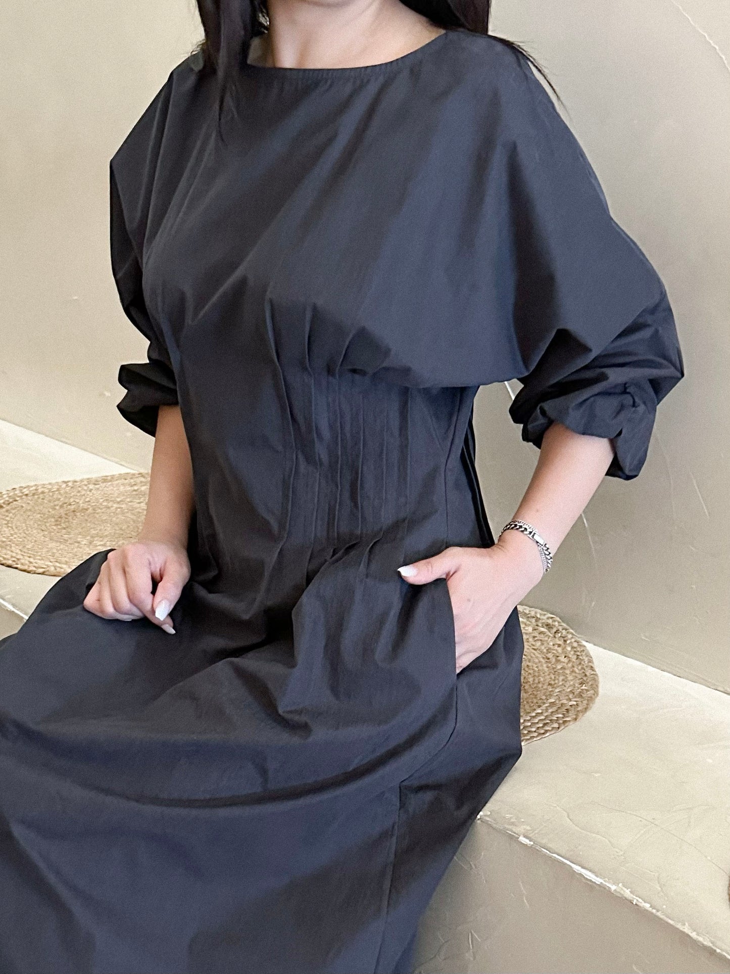 Elegant Pin-Tuck Puff Sleeve Dress