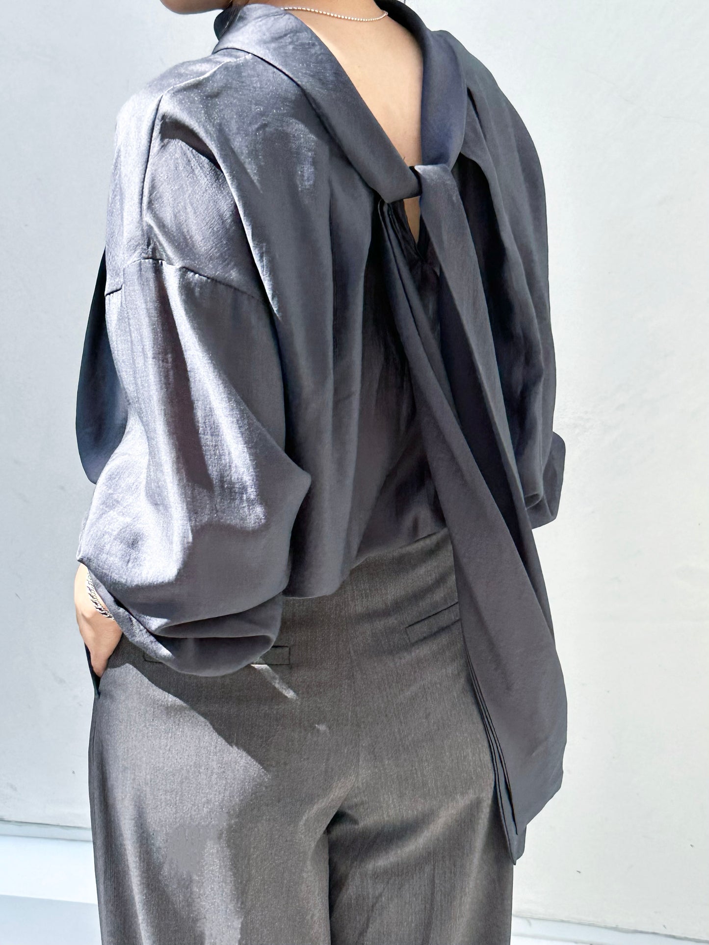 Tie-Back Balloon Sleeve Blouse