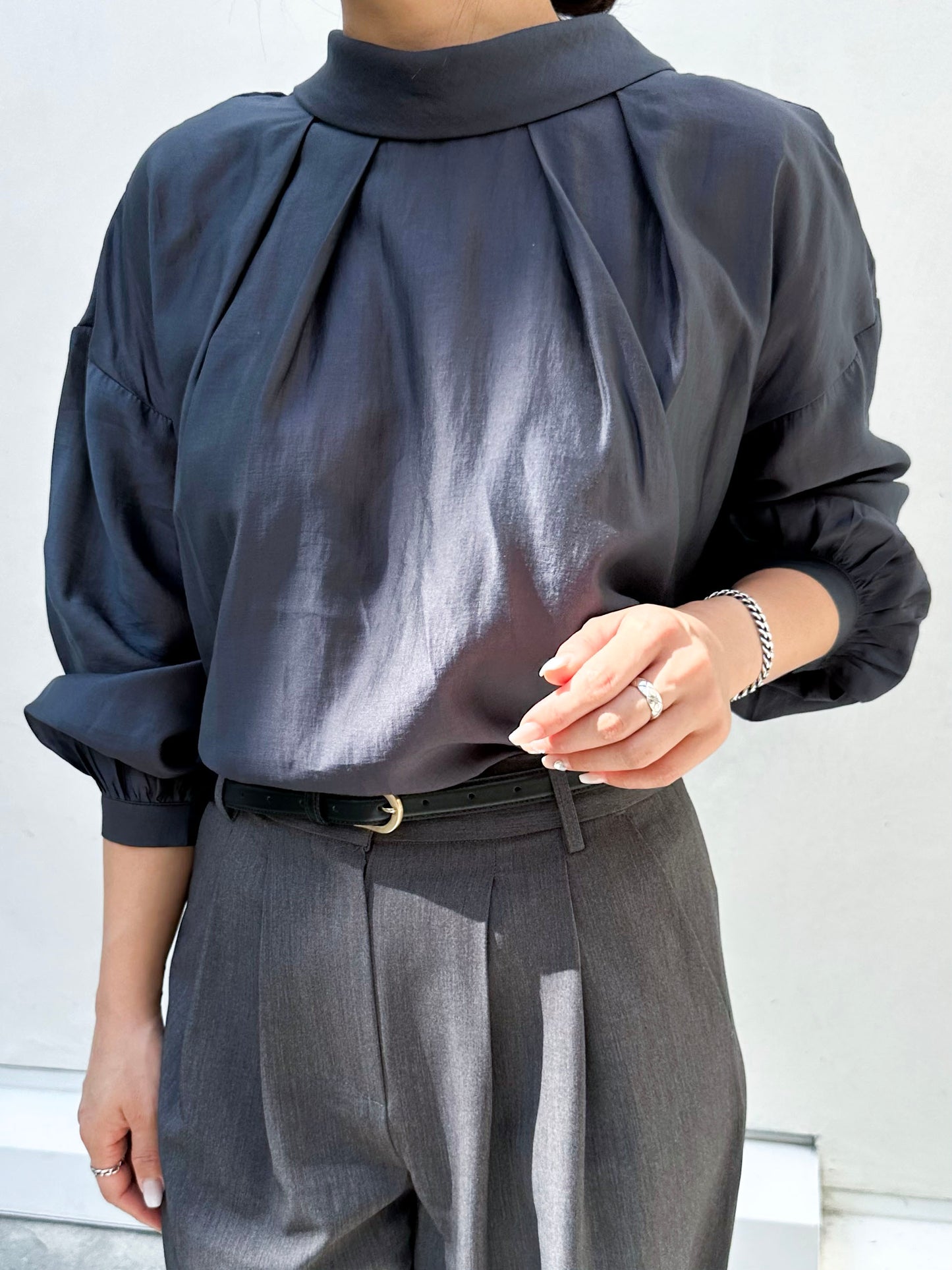 Tie-Back Balloon Sleeve Blouse