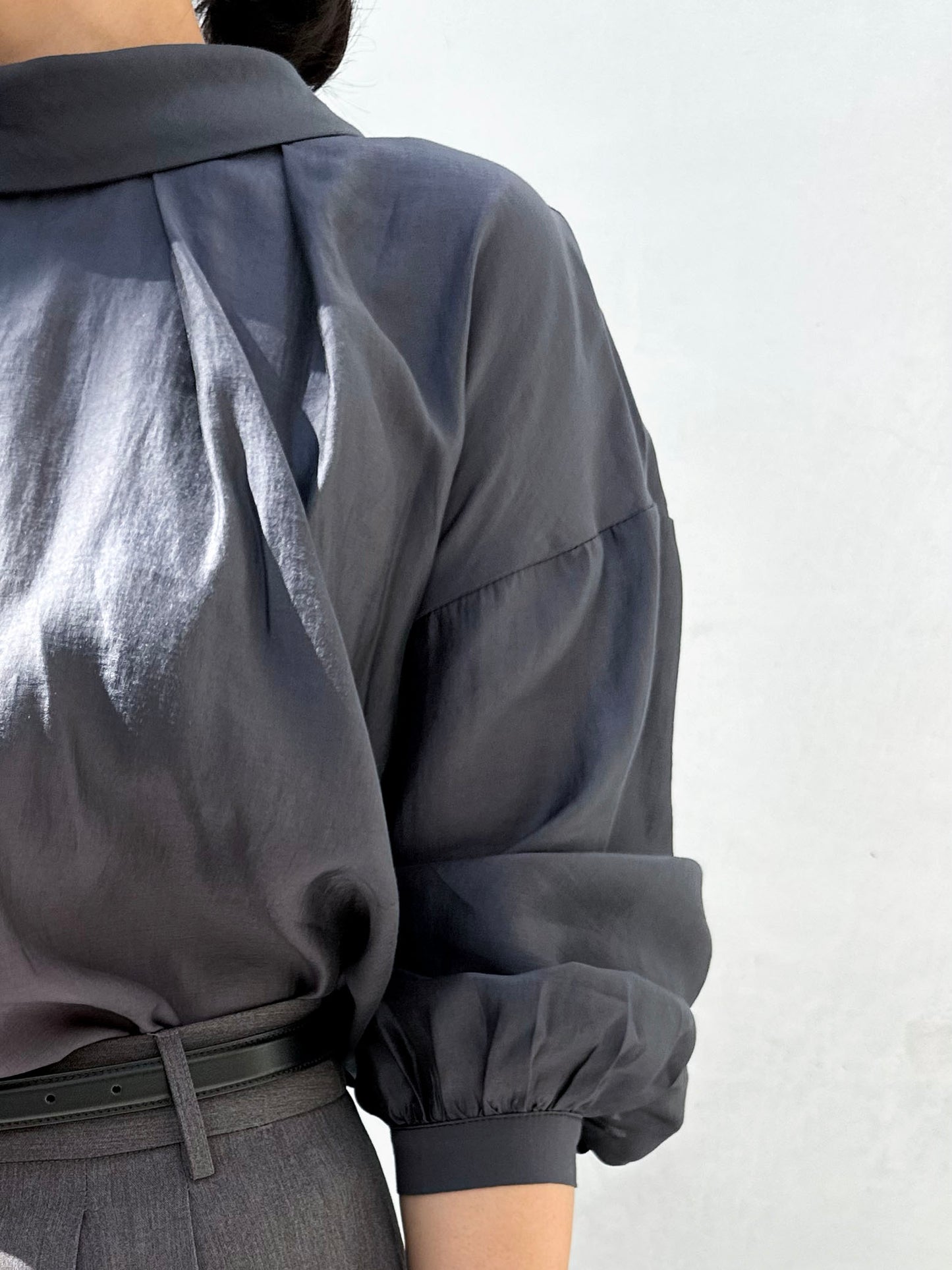 Tie-Back Balloon Sleeve Blouse