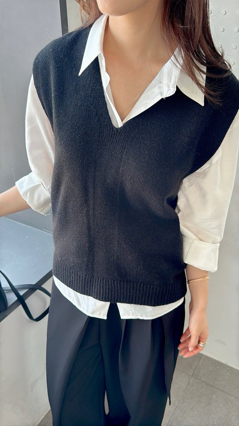 Oversized Wool Knit Vest