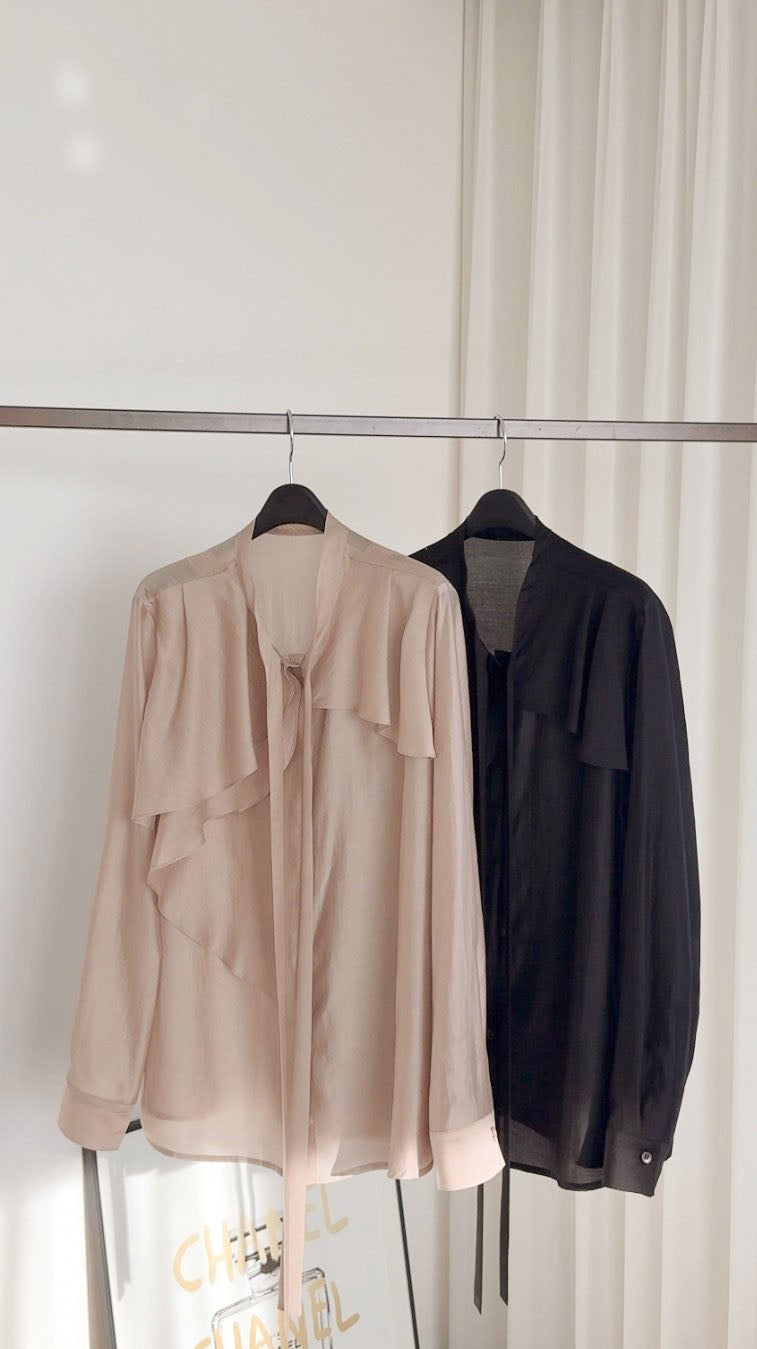 Soft Ribbon Blouse