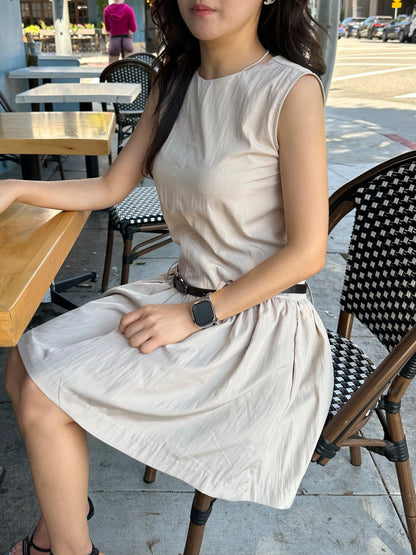 Everyday Luxe Belted Pocket Dress