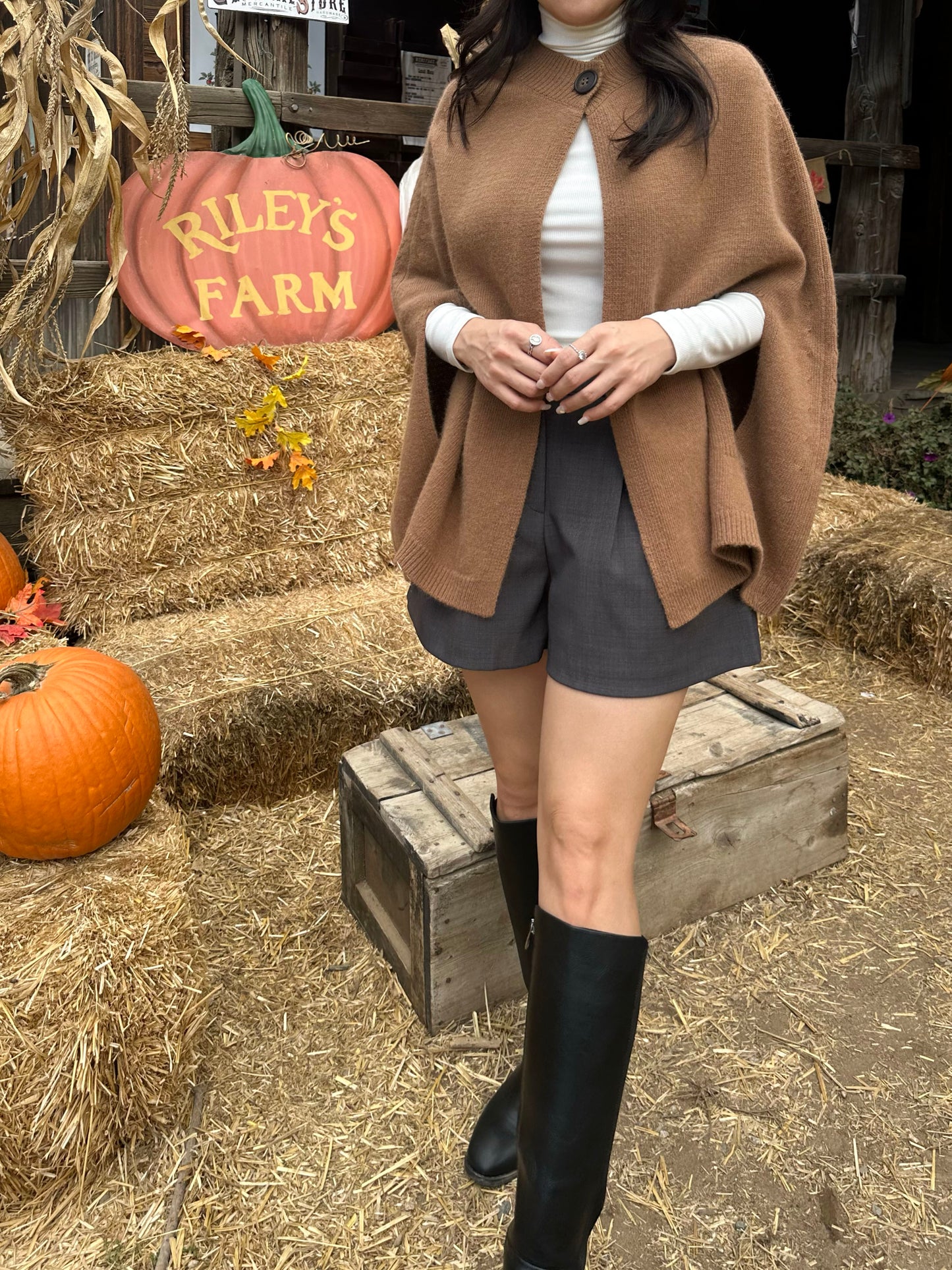 Premium Fox Wool Cape