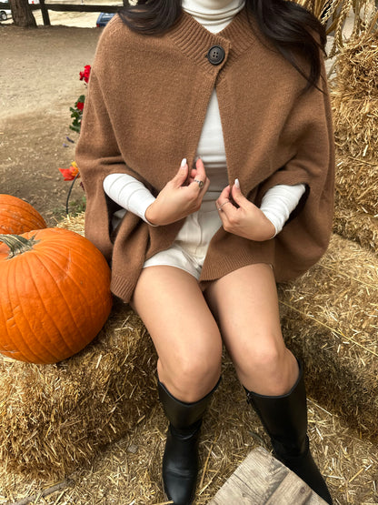 Premium Fox Wool Cape