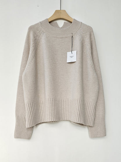 Back-Slit Super Fine Wool Cashmere Knit