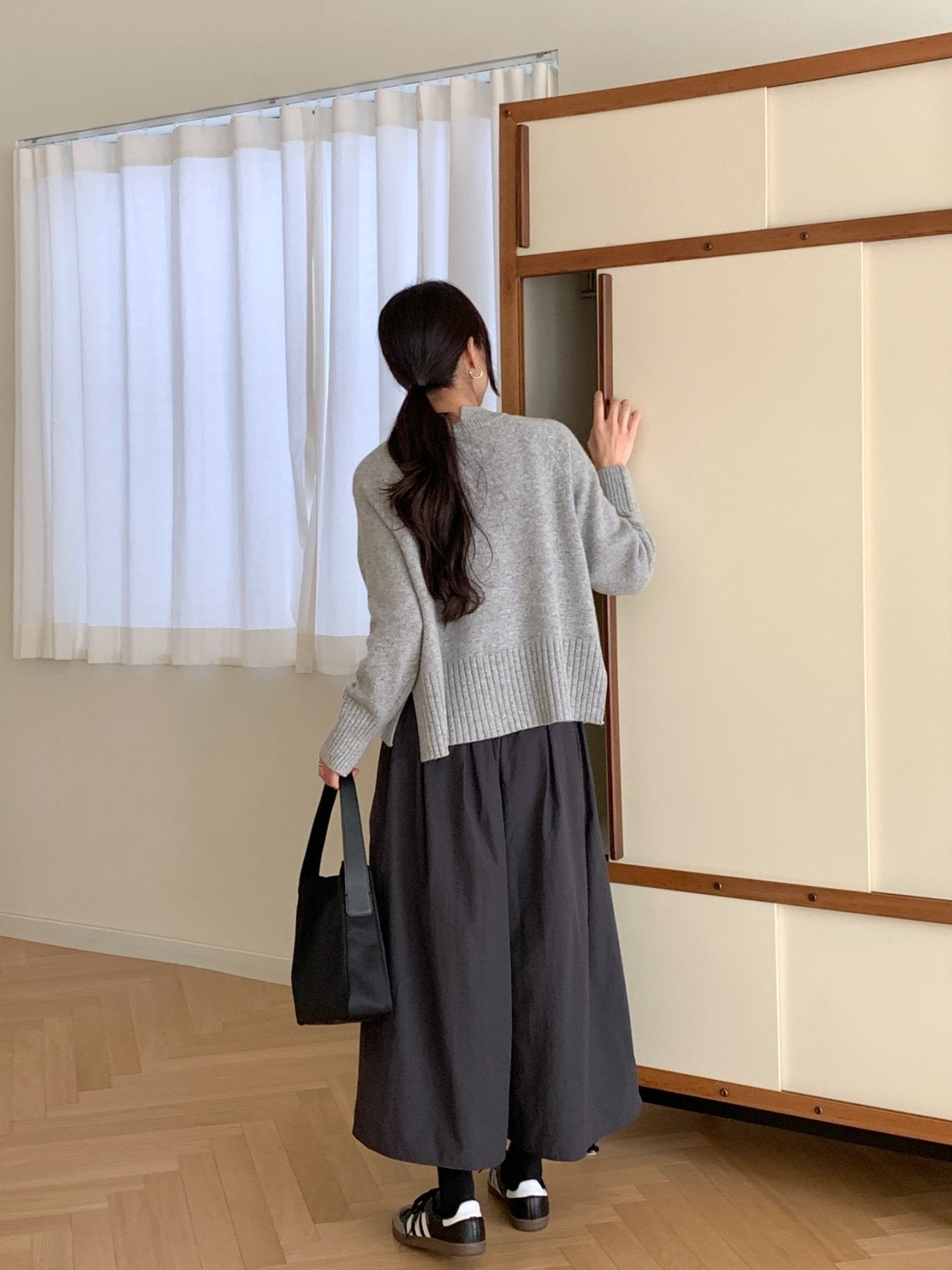 Back-Slit Super Fine Wool Cashmere Knit