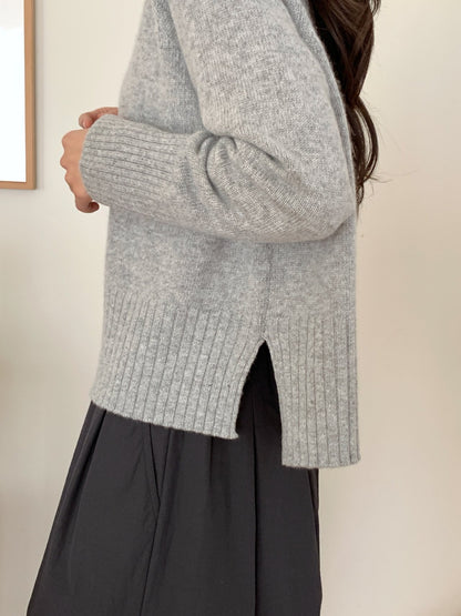 Back-Slit Super Fine Wool Cashmere Knit