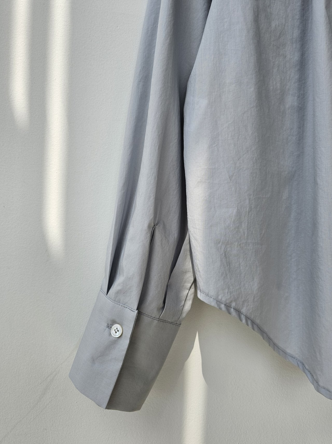 Bio-Washed Ruffle Collar Blouse