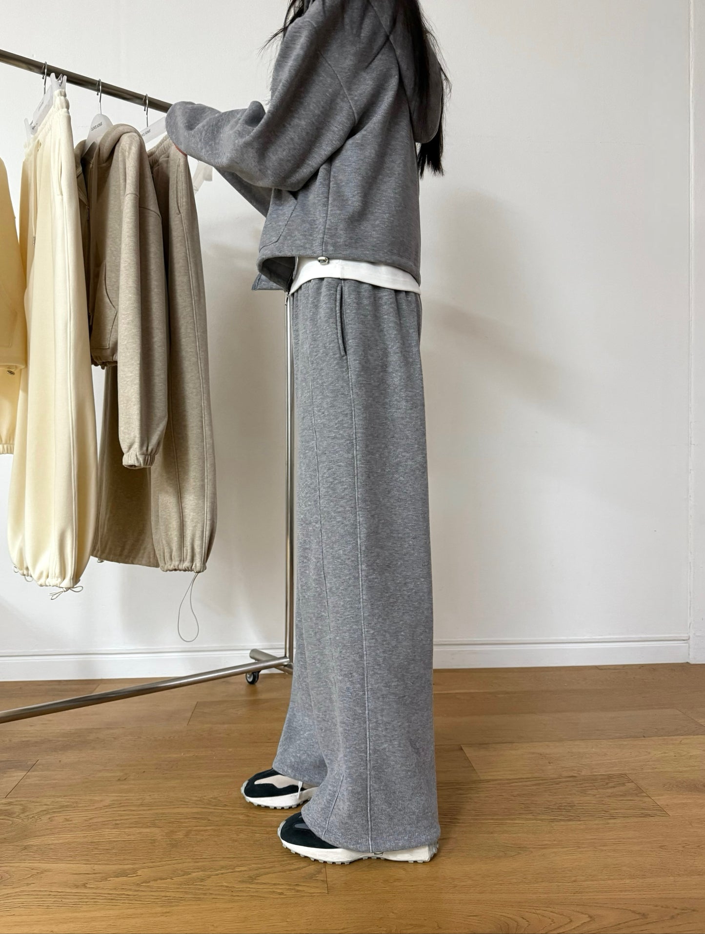 Fleece-Lined Drawstring Lounge Pants