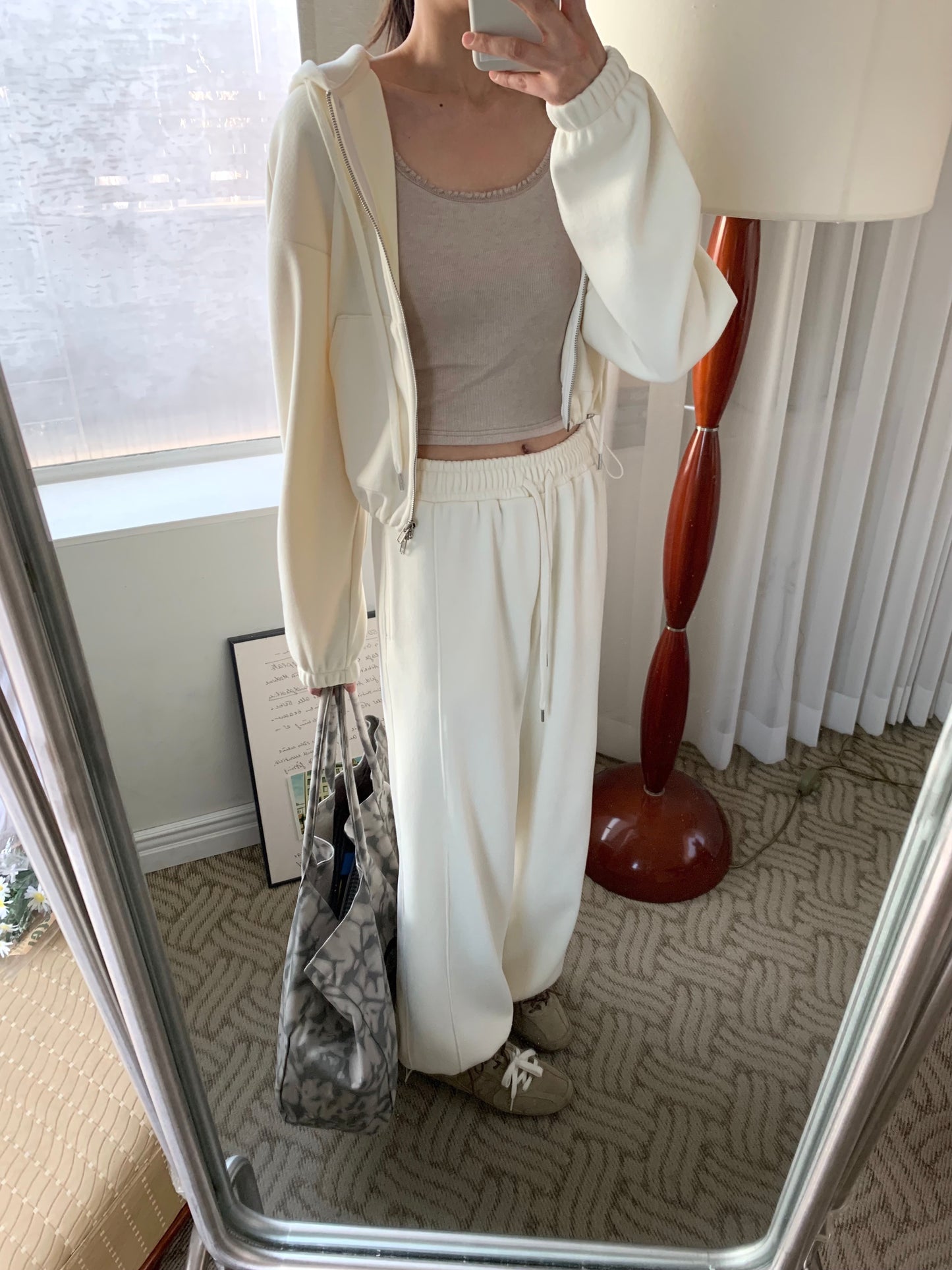 Fleece-Lined Drawstring Lounge Pants