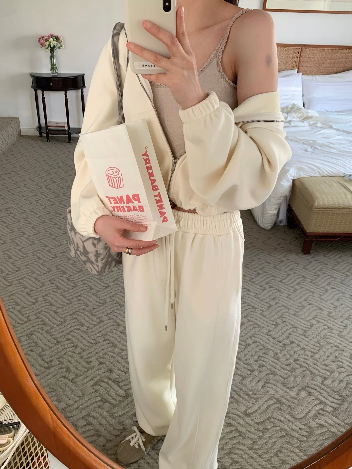 Modal Built-In Bra Lace Tank