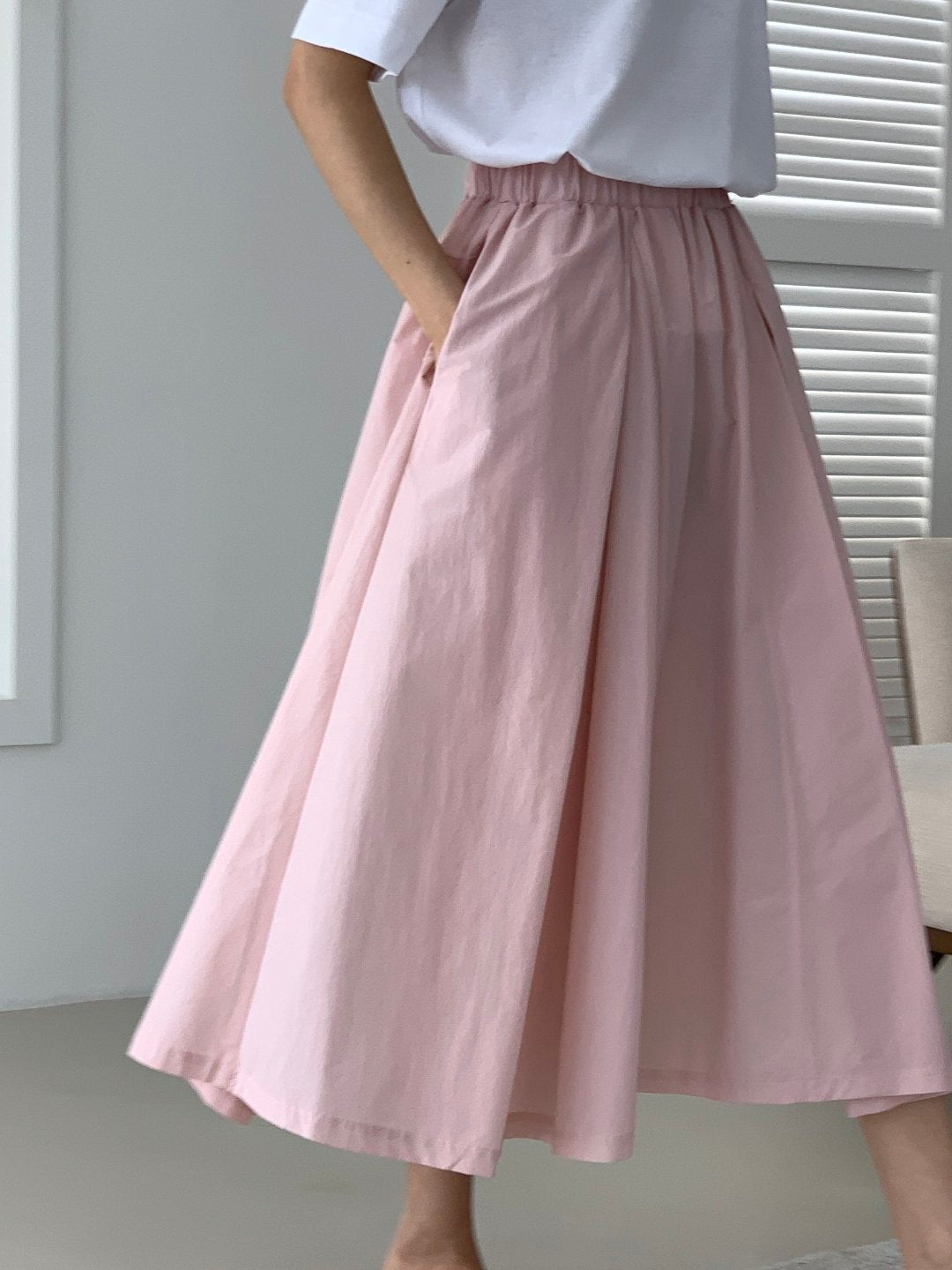 Volume Pleated Skirt
