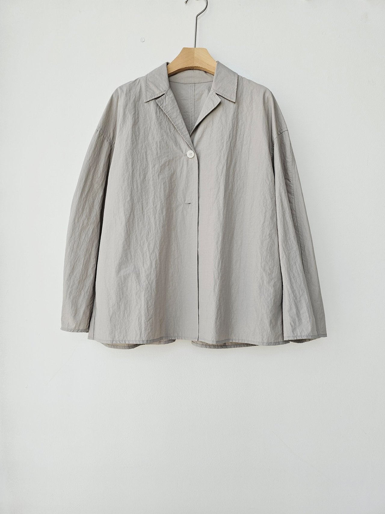 AIRY WIND SHIRT