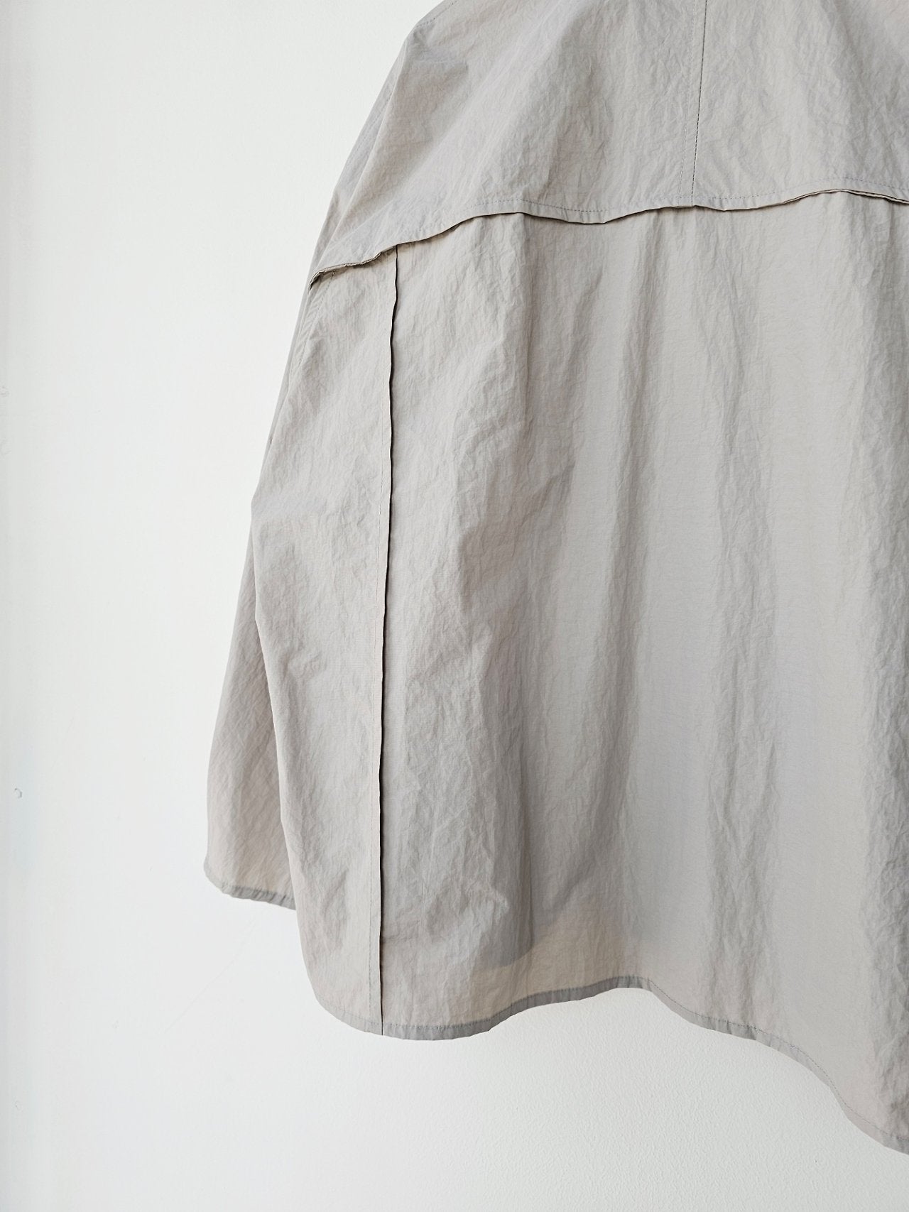 AIRY WIND SHIRT