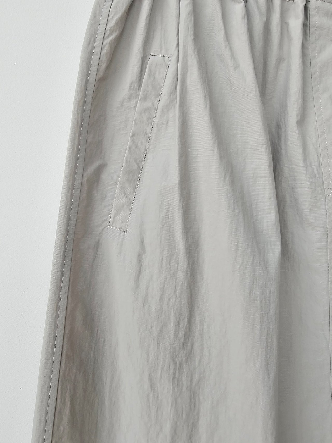AIRY MIDI SKIRT