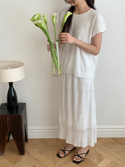 Pleated Texture Maxi Skirt