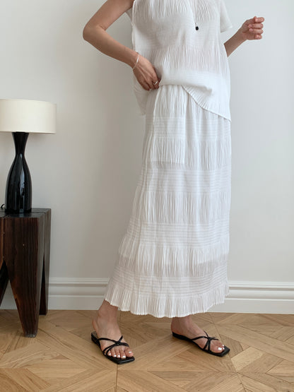 Pleated Texture Maxi Skirt