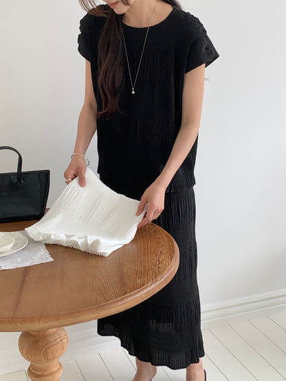 Pleated Texture Maxi Skirt