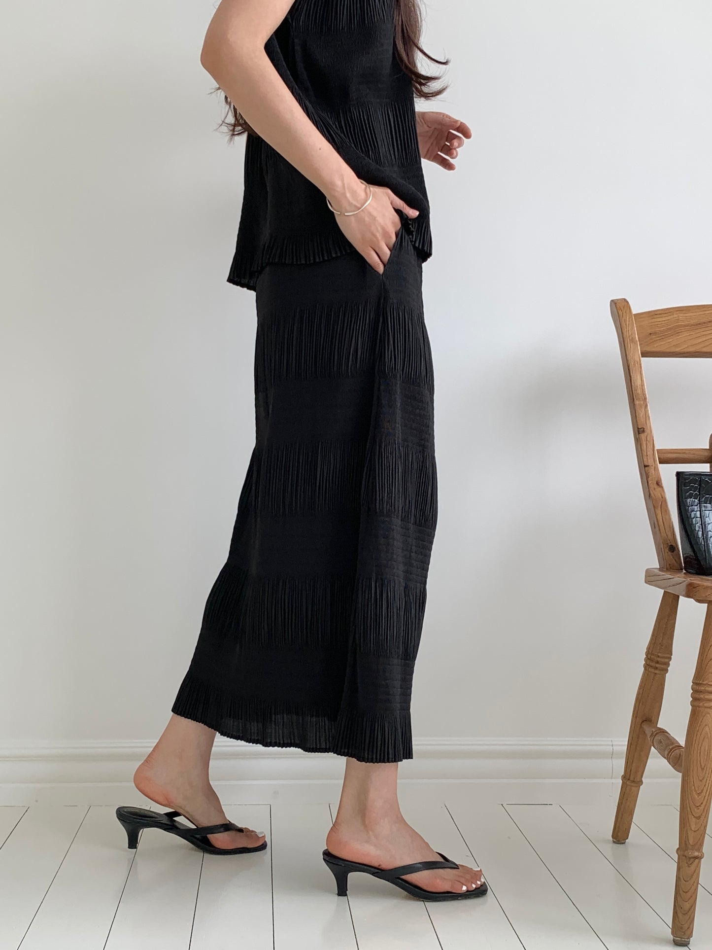 Pleated Texture Maxi Skirt
