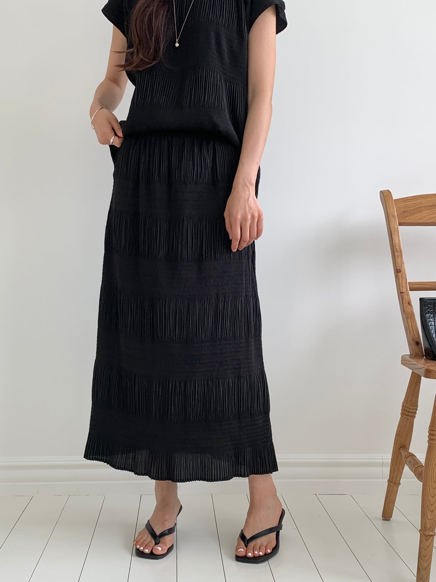 Pleated Texture Maxi Skirt