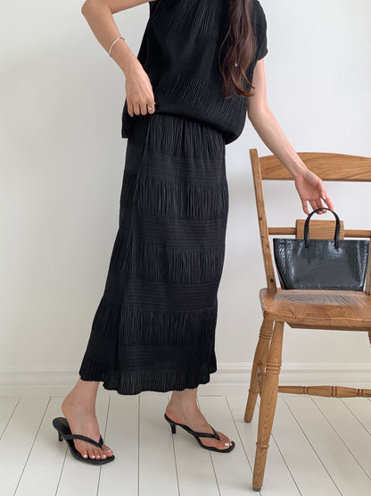 Pleated Texture Maxi Skirt