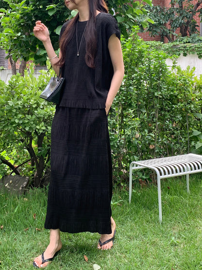 Pleated Texture Maxi Skirt