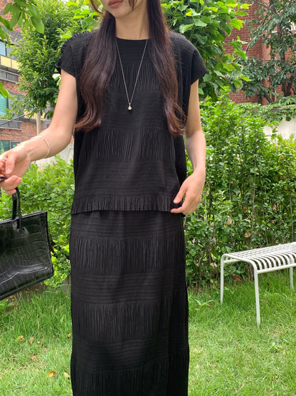 Pleated Texture Maxi Skirt