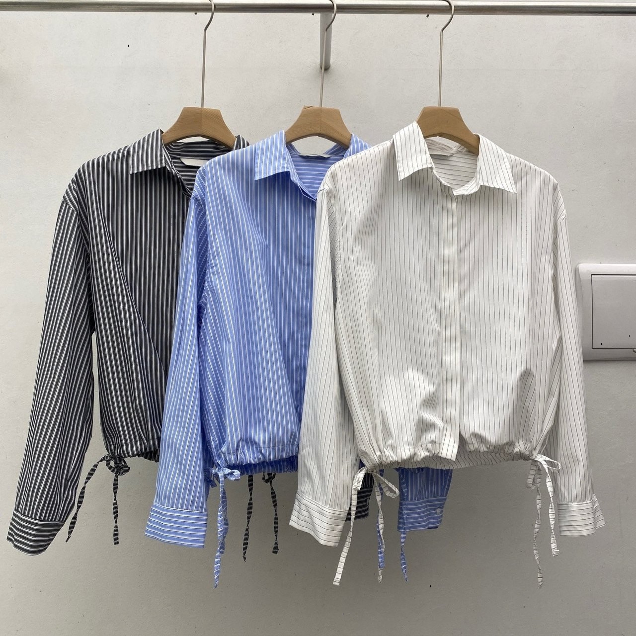 Stripe Drawstring Hem Shirt